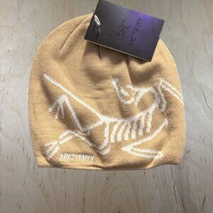 Arc’teryx Bird Head Toque Beanie Cream Black Logo NWT